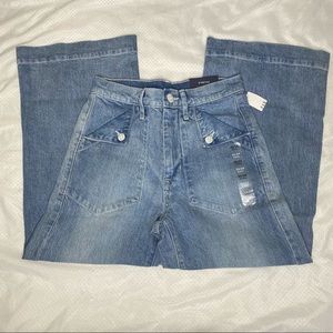 GAP NWT Light Wash Sky High Wide Leg Jeans Size 00/24P